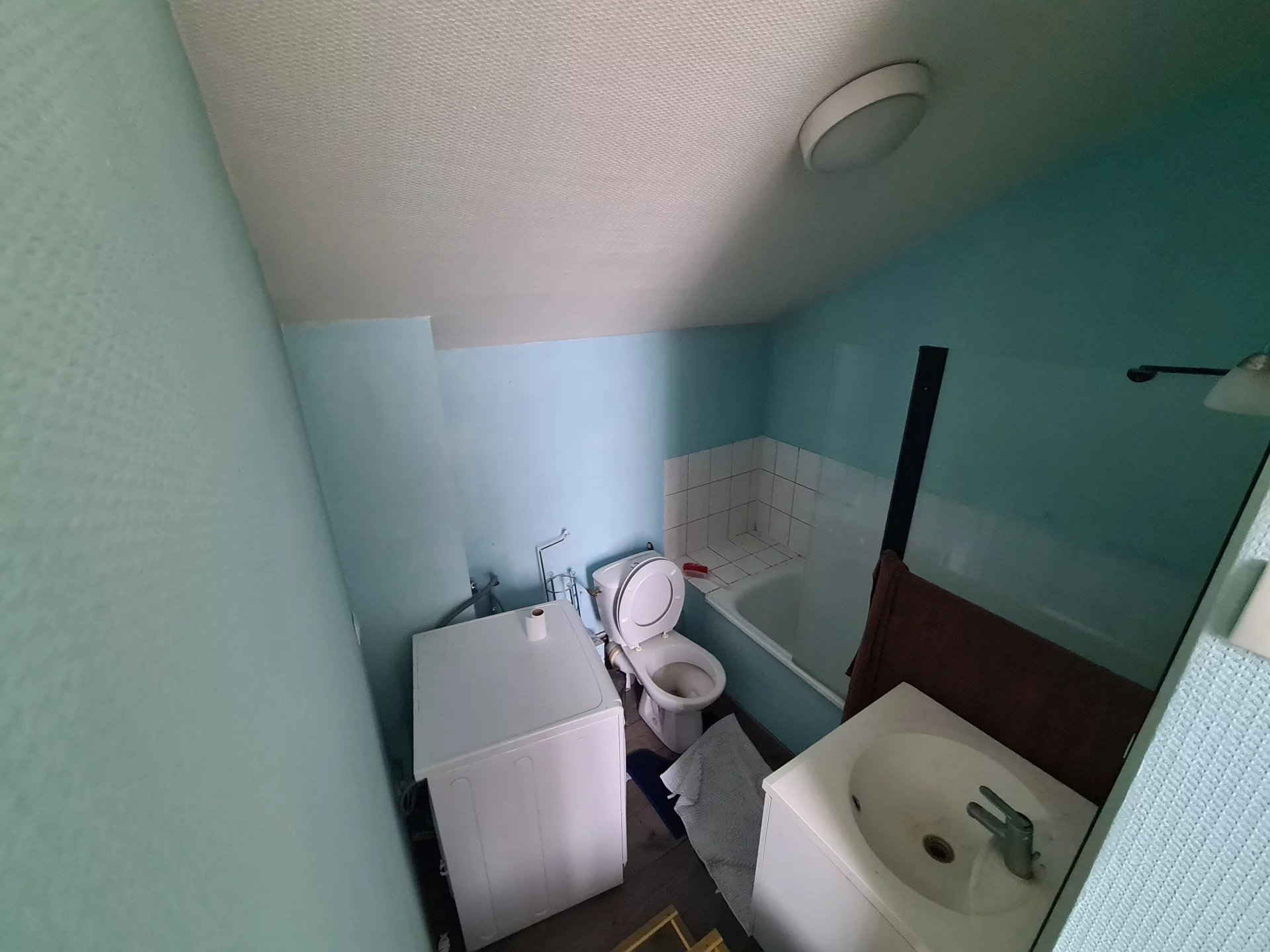 Salle de bain avant travaux