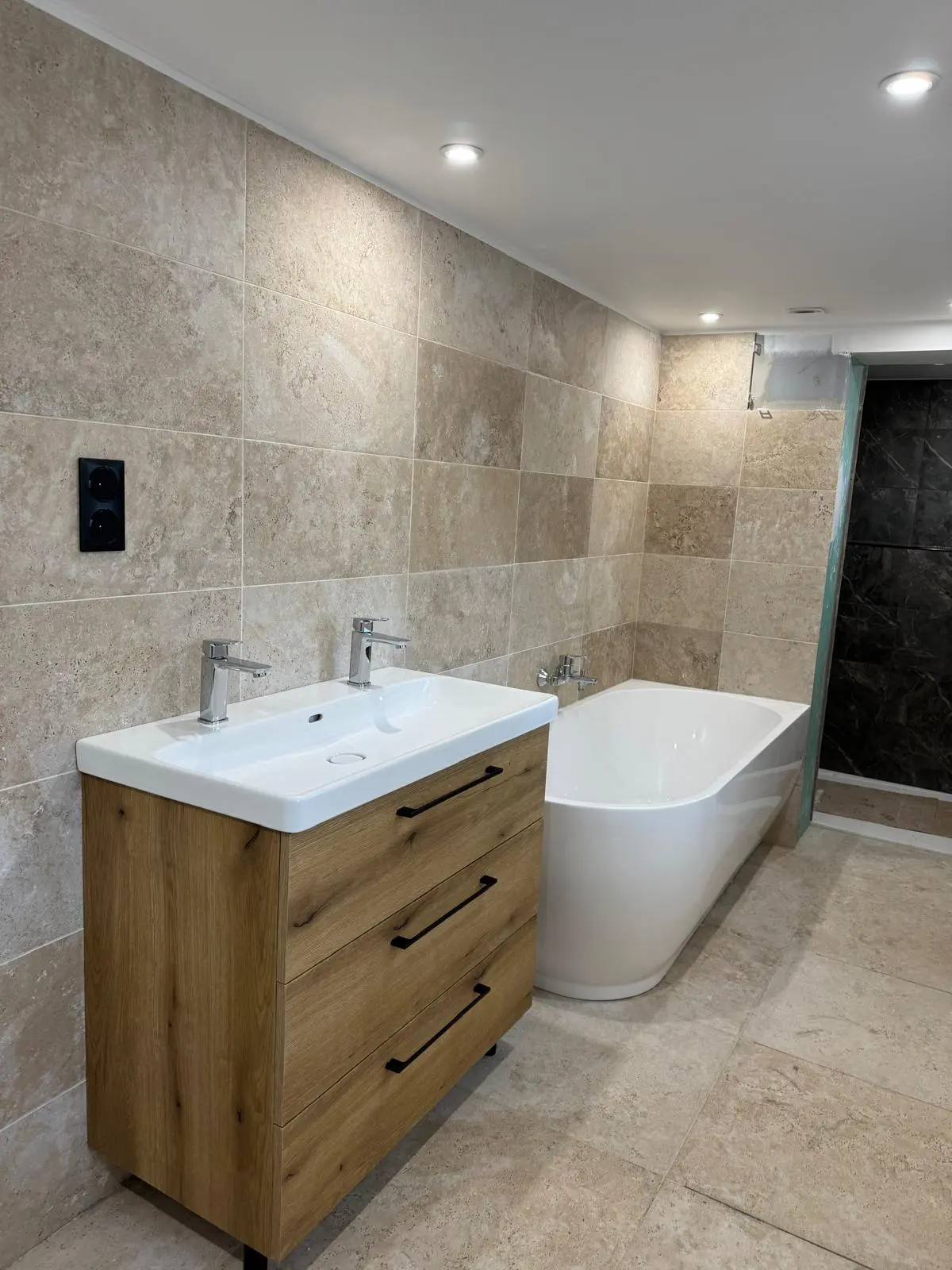 Salle de bain travertin